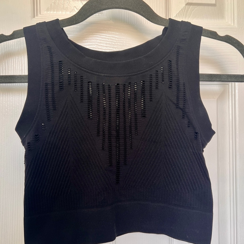Ivy Park Black Knit Mesh Ribbed Cropped Tank Top small - Picture 8 of 8